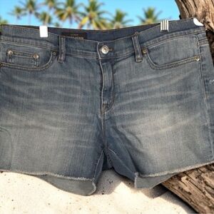 J Crew denim shorts Size 32 💕